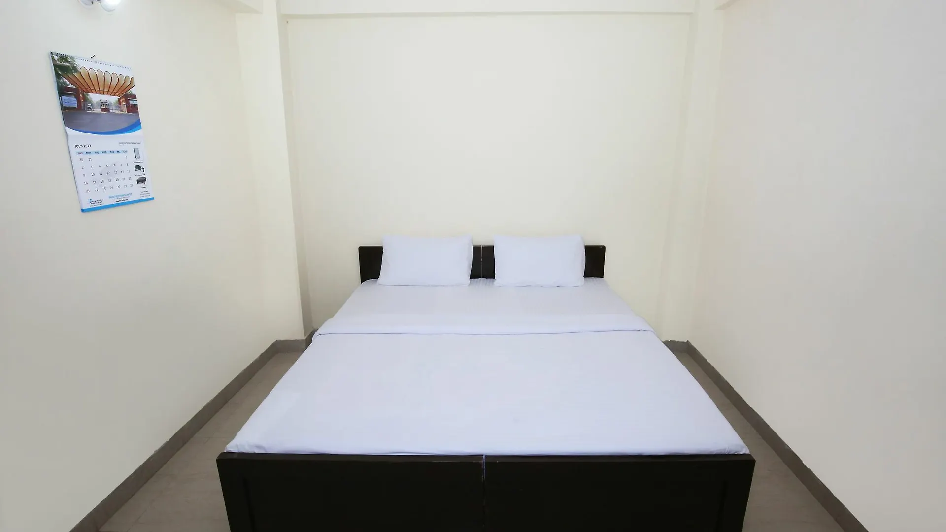 Serene 2Bhk Abode In Isbt Tutikandi, Shimla